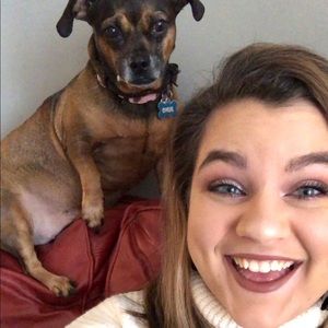 Meet your Posher, Alix